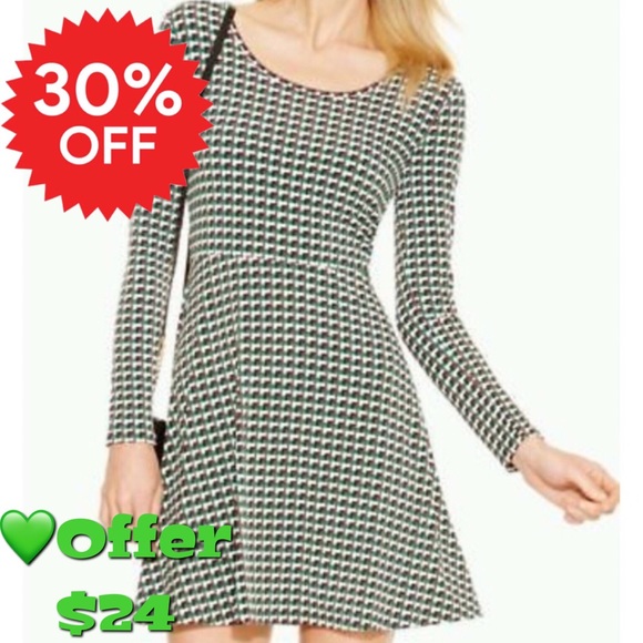 Michael Kors Dresses & Skirts - 🎉HP🎉Michael Kors Madeline Geo Print Dress S. XL